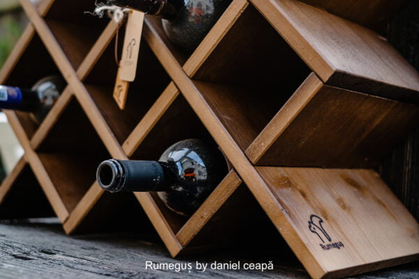 Wooden bottle rack suport din lemn pentru sticle