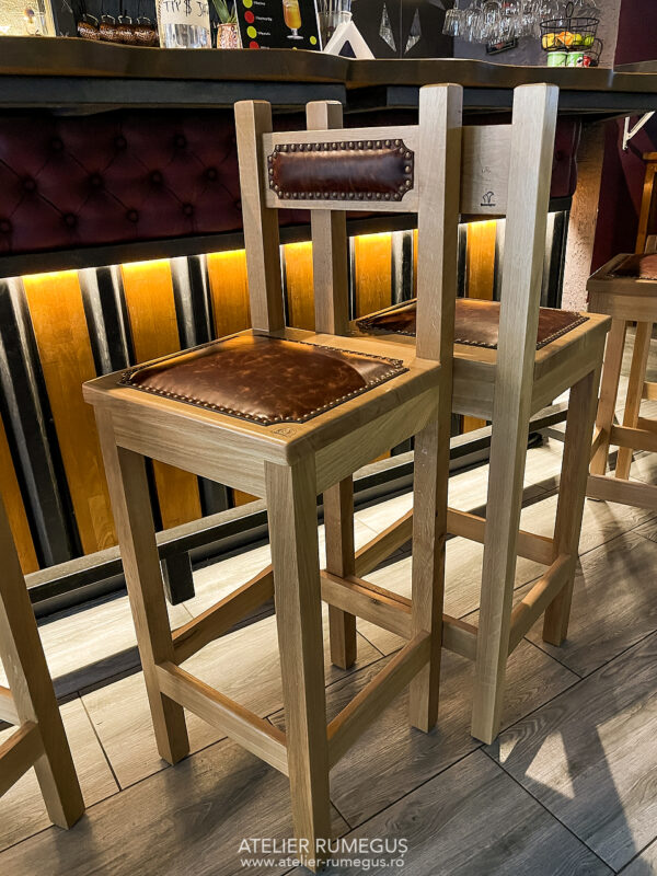 scaune bar lemn masiv stejar piele