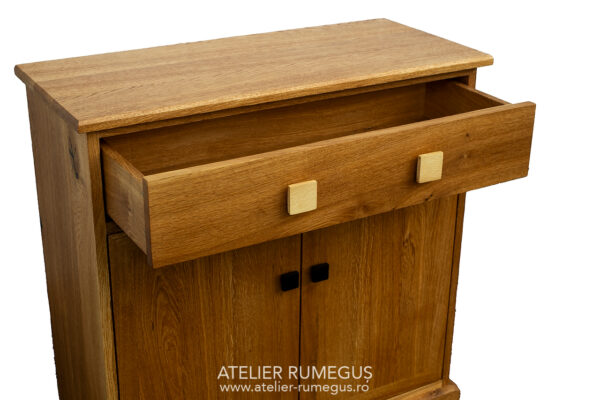 Dulapior lemn masiv stejar design minimalist